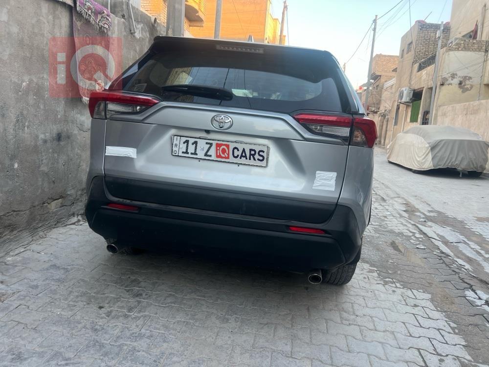 تويوتا راف 4